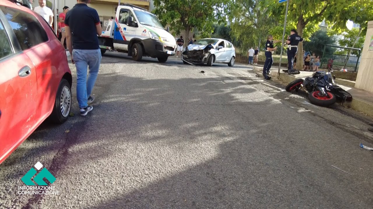 Incidente mortale a Corigliano: giovane centauro perde la vita in violento scontro con un'auto