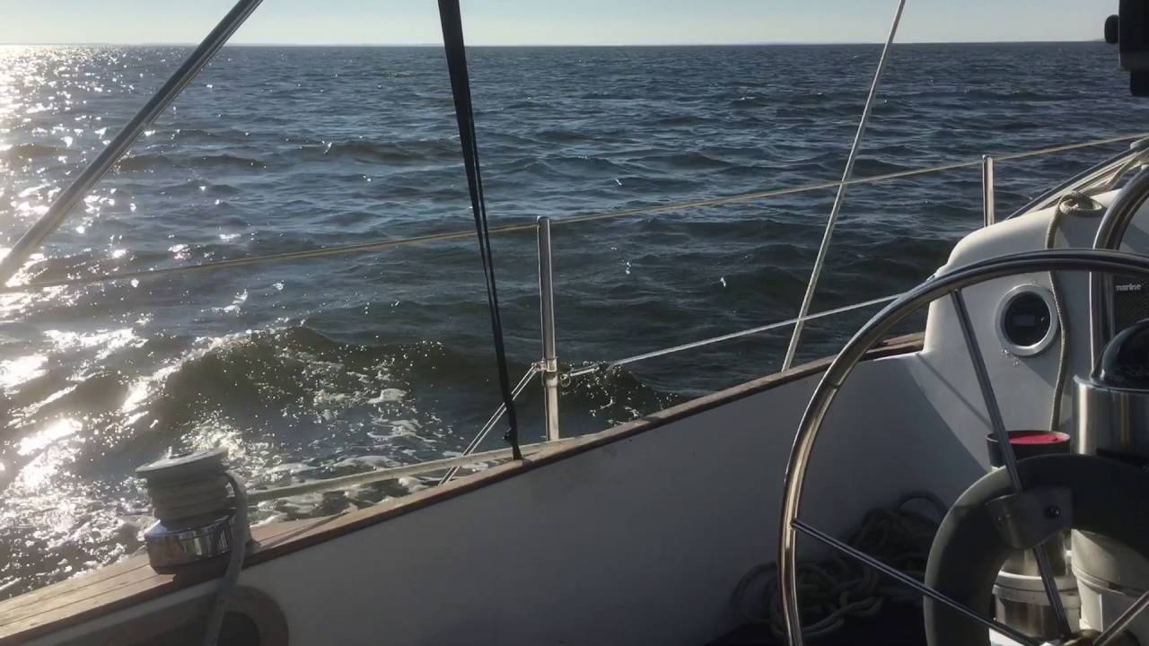 Pearson 35 Southbound on Chesapeake