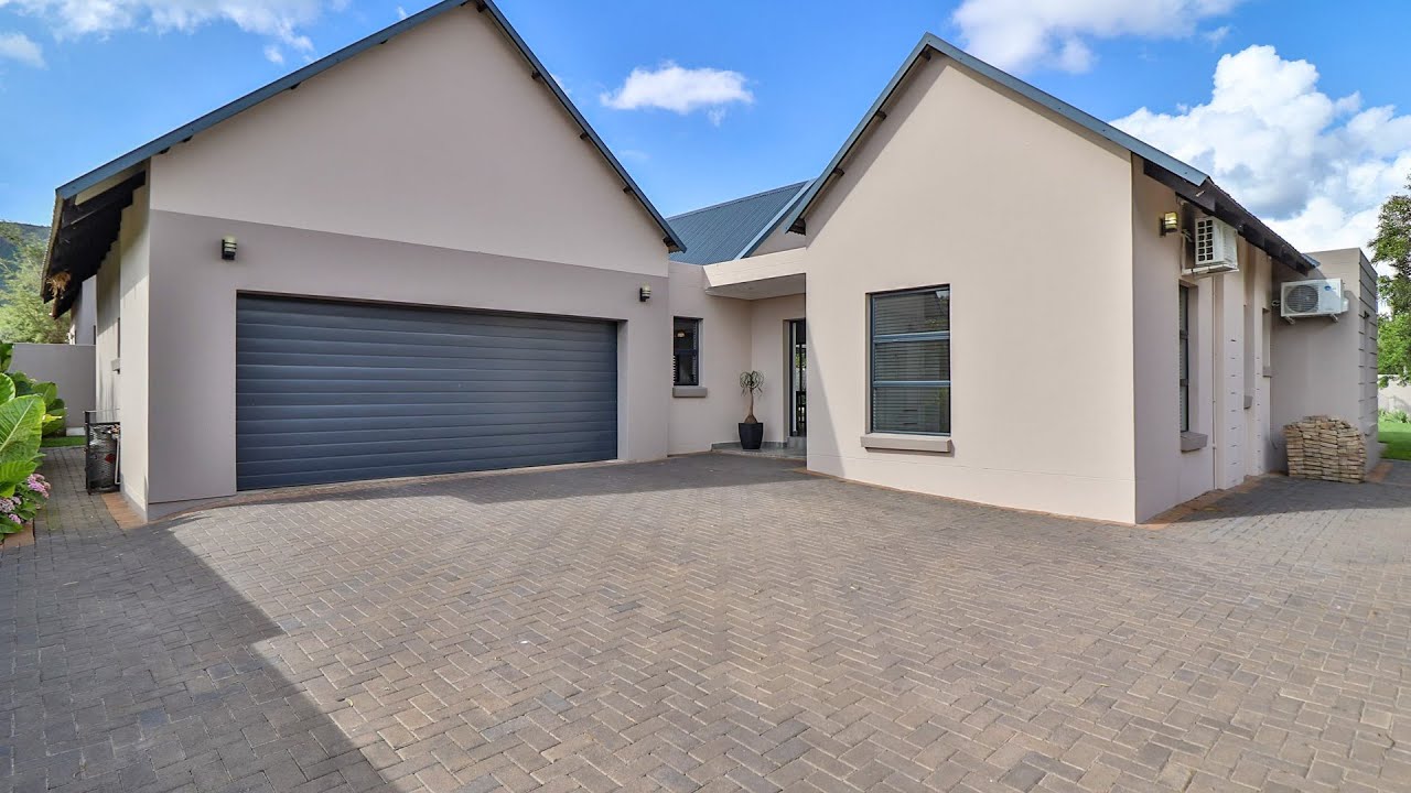 4 Bedroom House For Sale in Leloko Lifestyle & Eco Estate