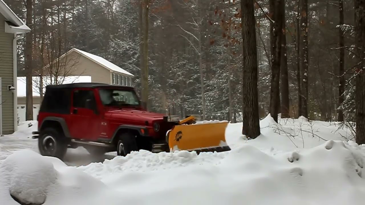 Jeep Wrangler TJ plowing 2.5.14
