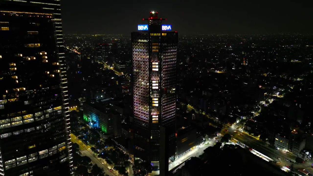 Iluminación Torre BBVA - Show Año Nuevo 2026