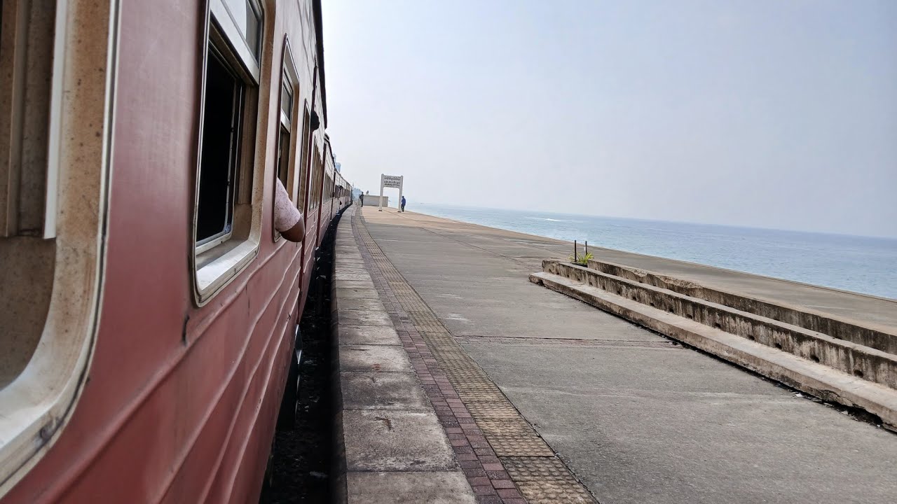 LIVE Train in Sri Lanka 🚆 | Colombo Railway | Real Time
