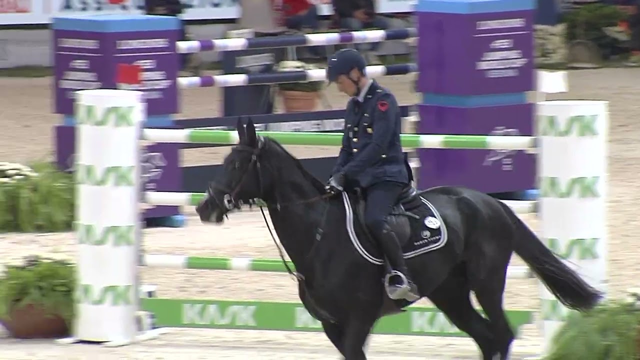 Clear Jump Off for Lorenzo de Luca / CSI5*-W Jumping Verona