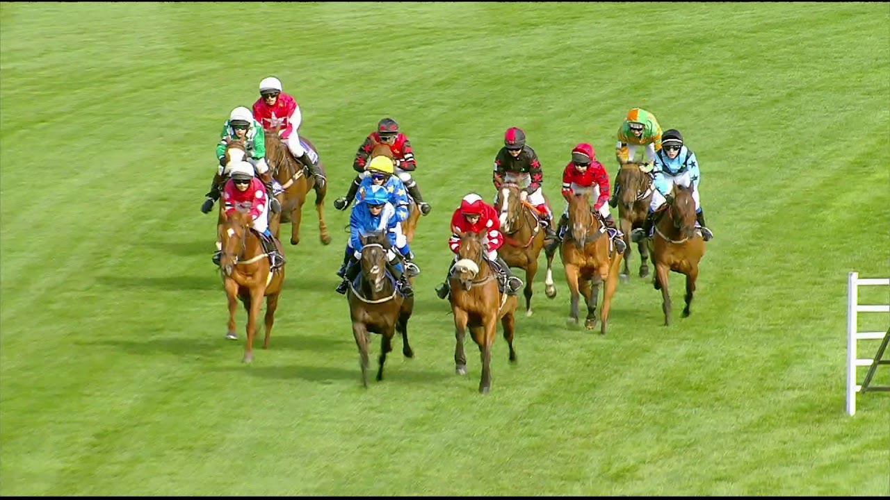 Charles Owen 148 cm Pony Race Aintree 2019