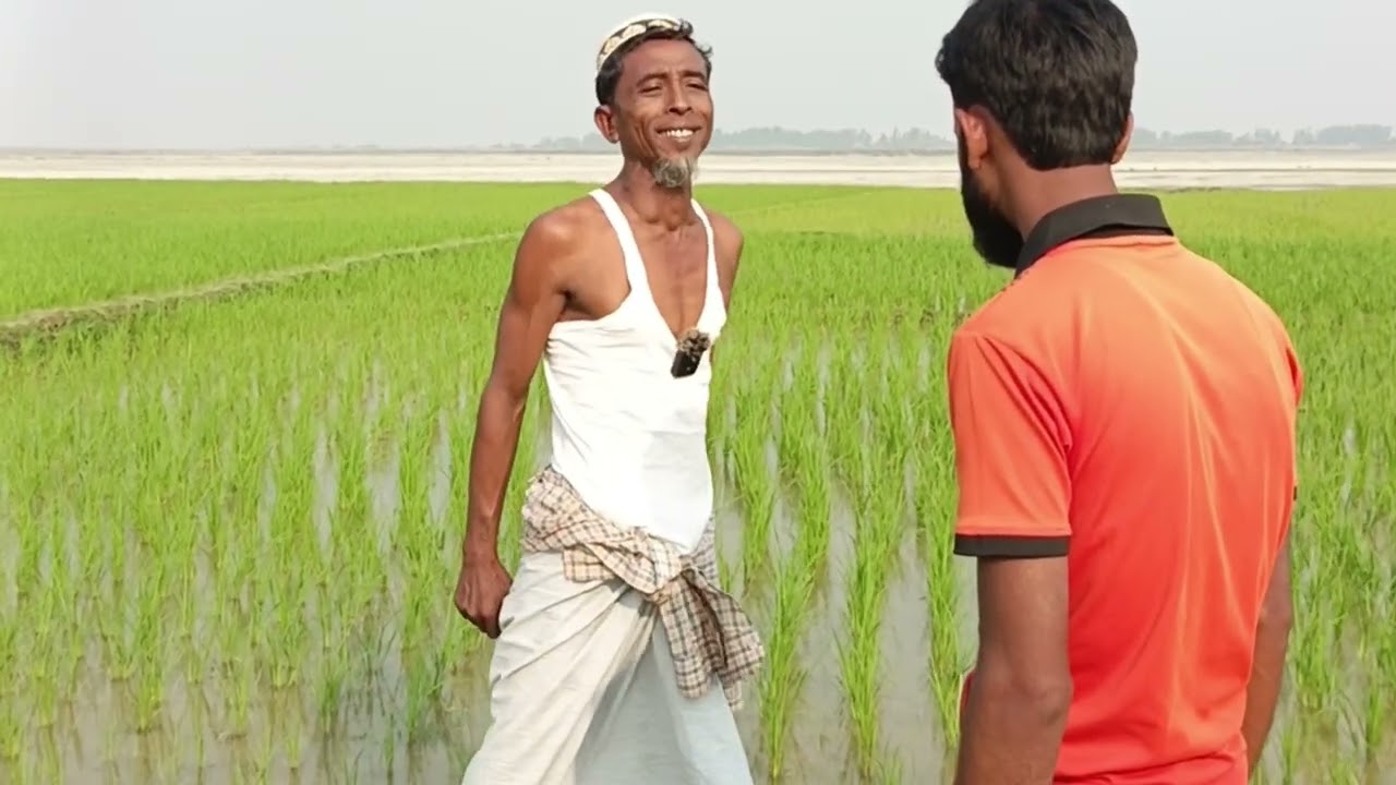 মাটি কাটা নিয়া তুমুল কাজিয়া। Mati Khata Niye Tumul Kajiya