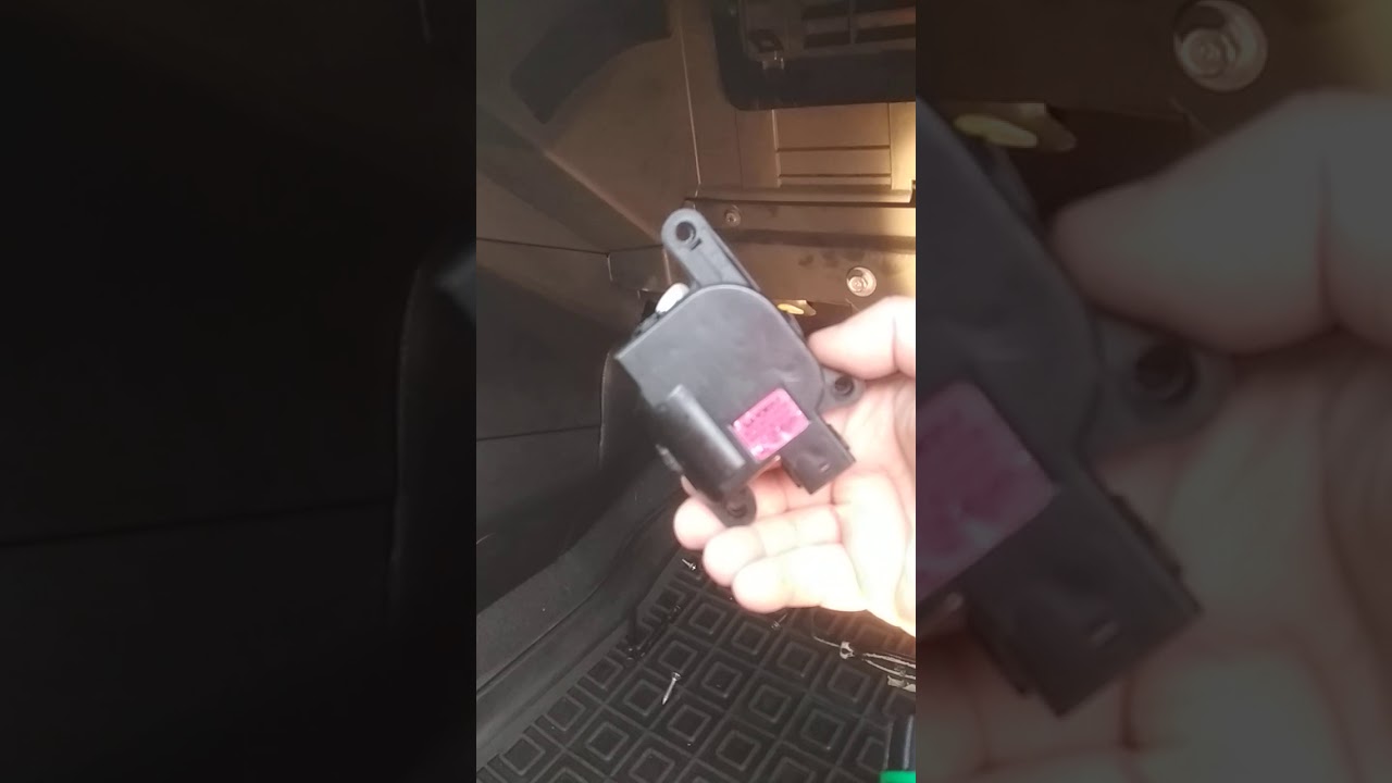 КИА Маджентис , не работает печка. Печка не закрывается.