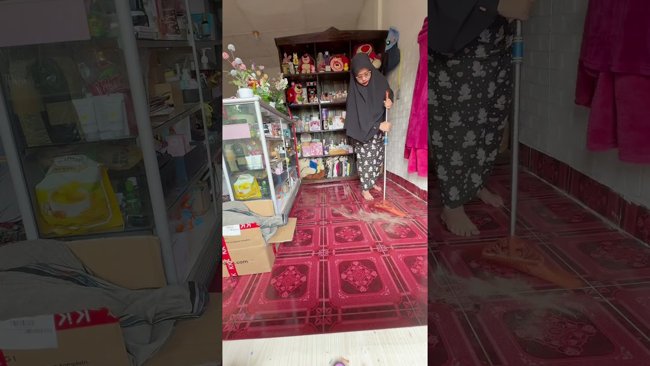 BERSIHIN KAMAR NGONTEN YANG BERANTAKAN😭😭