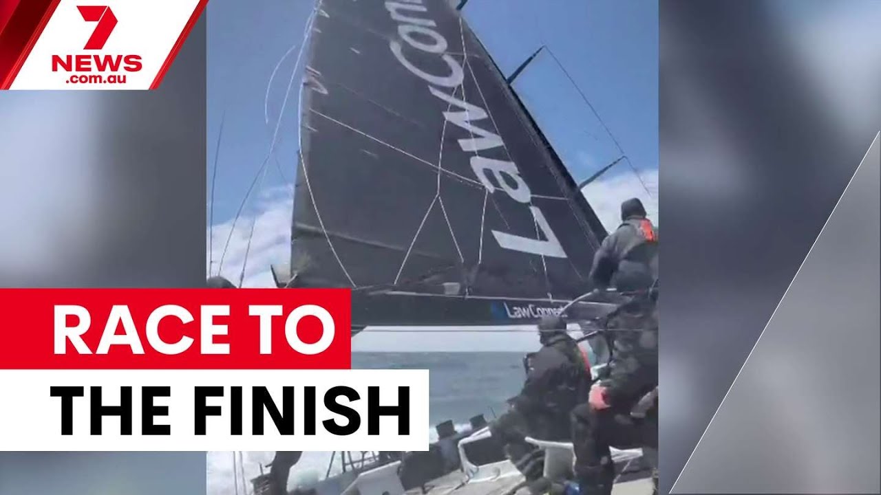 Brutal conditions force Sydney-Hobart race retirements | 7NEWS