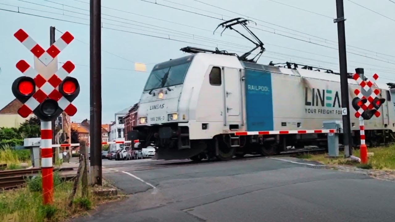 Wavre Joseph Joppart Street Railway Crossing, Walloon Brabant