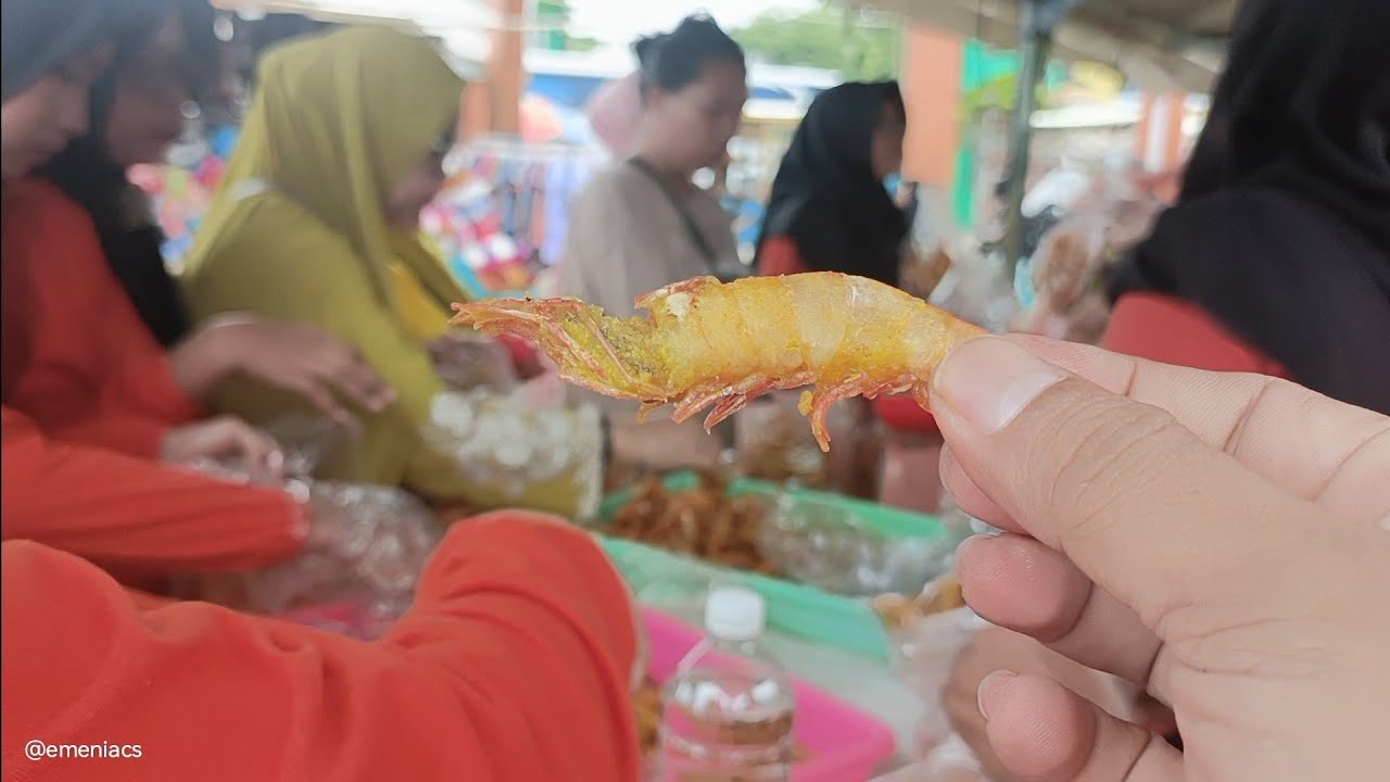 Udang Kriuk Pantai Widuri Pemalang Depan Makam Syekh Syamsuddin