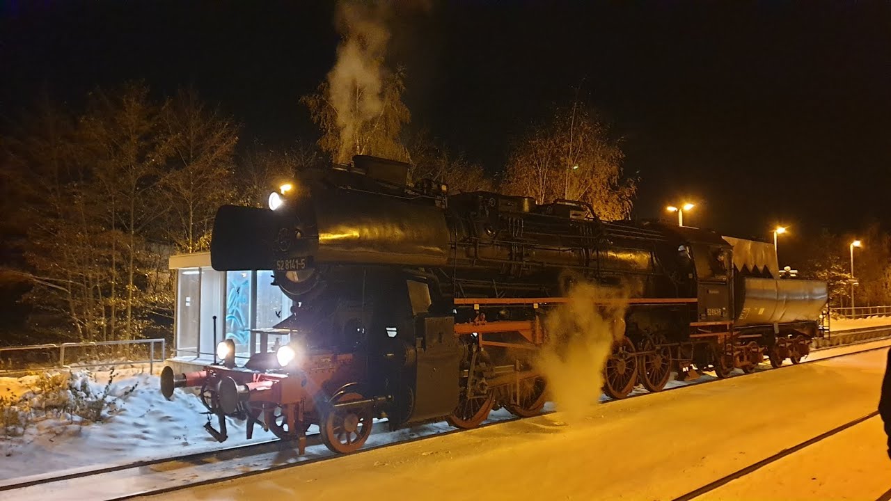 Dampfsonderzug 52 8141 in Reichenbach Oberlausitz 3.12.2023