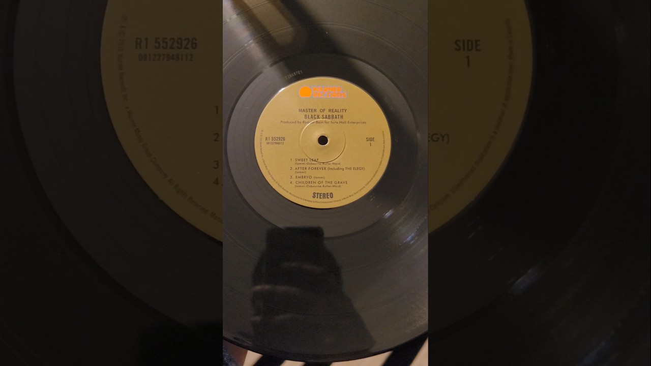#music #vinyl #heavymetal #blacksabbath #masterofreality #sweetleaf #Musik #schallplatte #m&uacute;sica #d