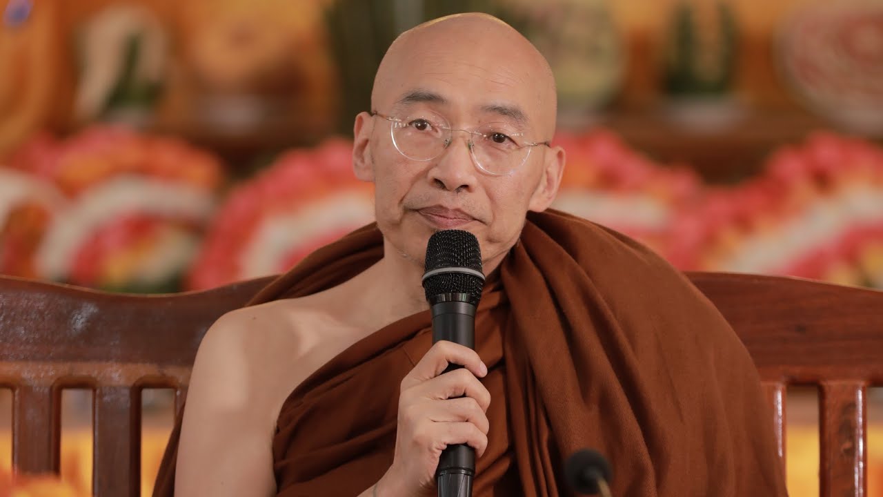 ၸဝ်ႈတူၼ်ၶူးလူင် Pro,Dr.ၶမ်းမၢႆ ထမ်ႇမသႃႇမိ