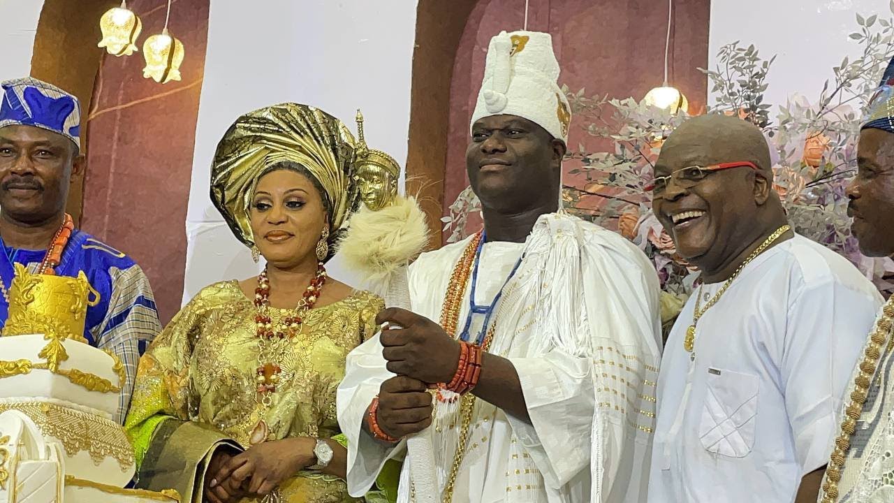 HER EXCELLENCY NAOMI PEJU SHUT DOWN IFE WITH SIR SHINA PETER FOR HER 50TH BIRTHDAY