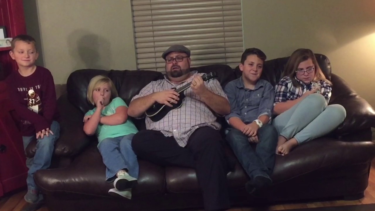 A Dad Can't Stop Laughing with His 4 Kids -- I Love To Laugh -- Jared Allen