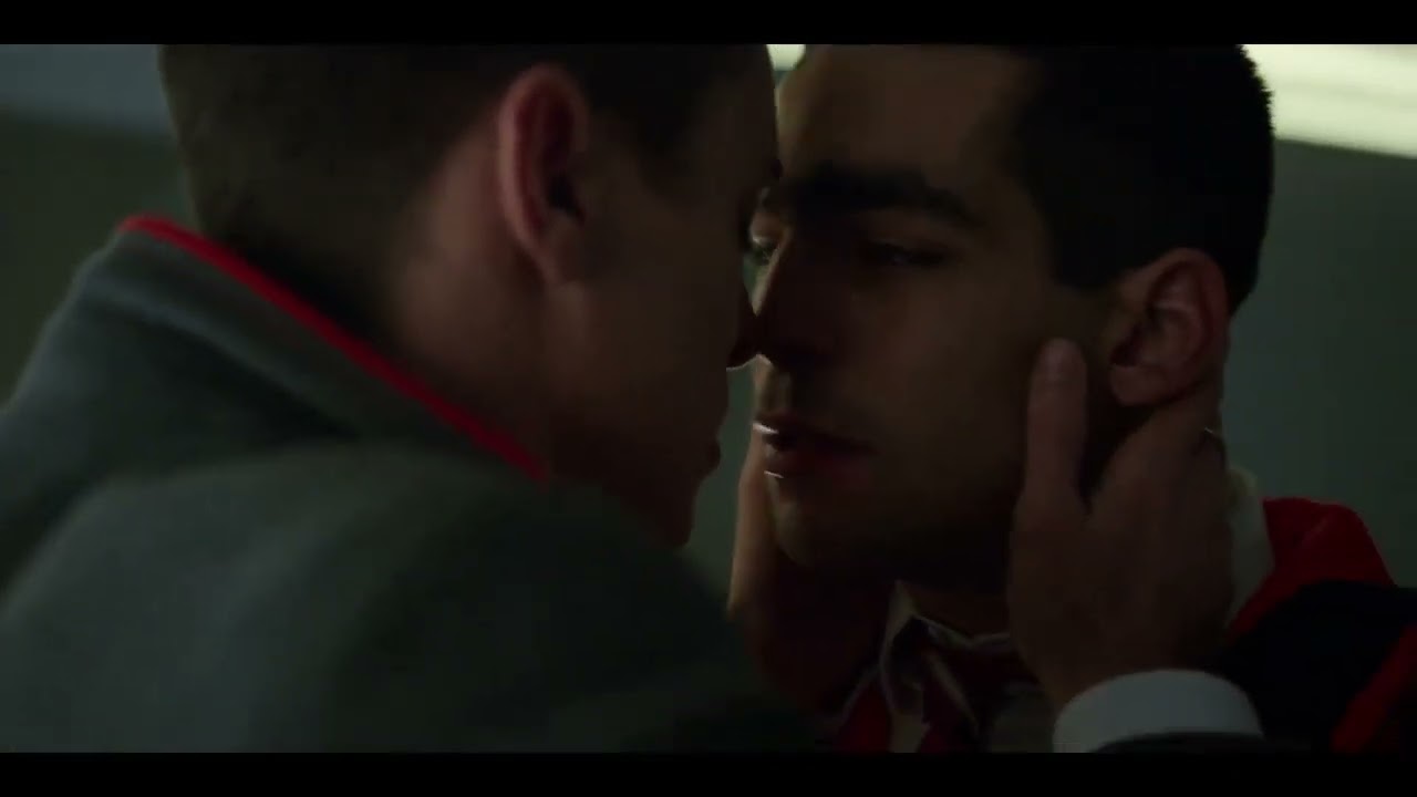 Elite： Season 4 ⧸ Kissing Scenes &mdash; Ander and Omar Aron Piper and Omar Ayuso #000