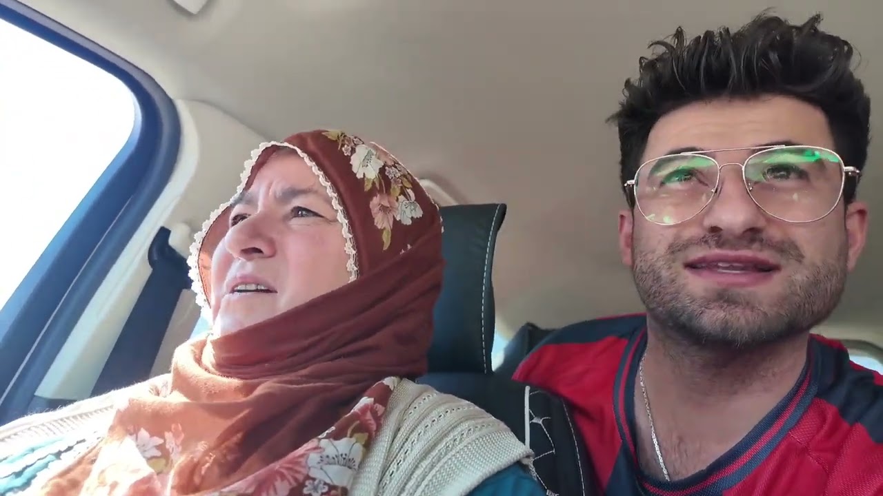 atmaya kıyamadığımız her şeyi atiyoruz , bahçeye ters aldık , eşek sevdik