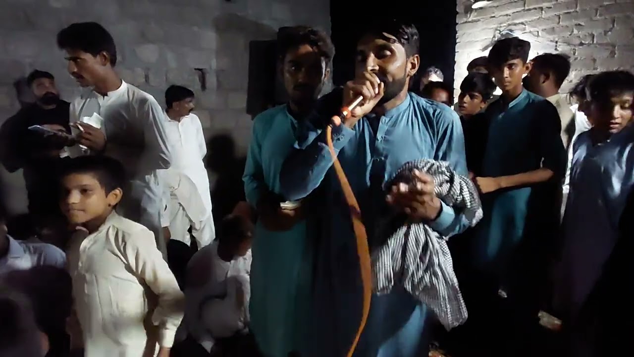SINGER SANIA KHAN  PUNJABI GOON