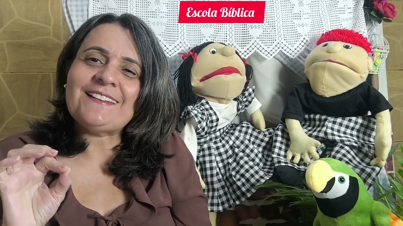 História Bíblica - Deus se encontra com Noé.