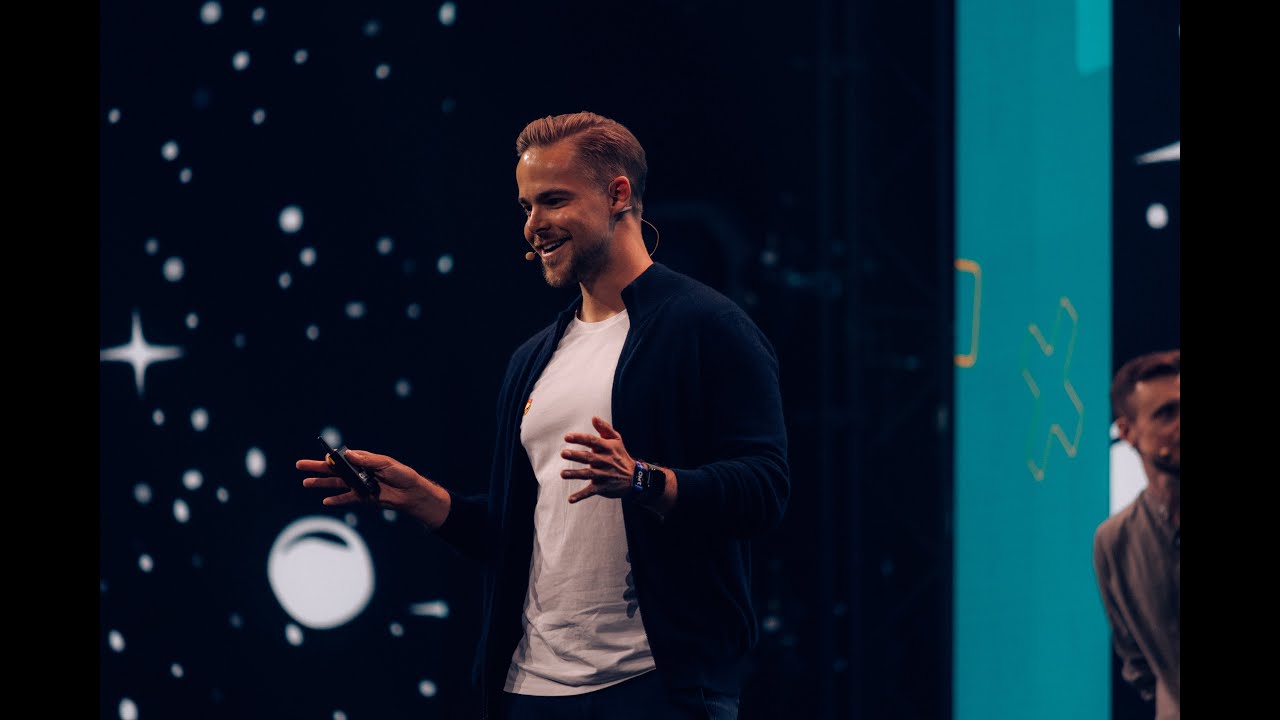 Welcome to SIM City: How Unicorn Grover Launched its Own Mobile Service with Gigs @OMR23