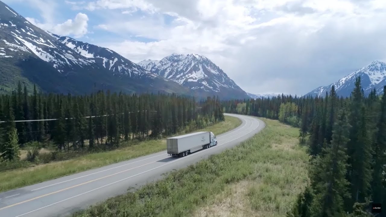 Anchorage to największe miasto na Alasce! Otoczone jest g&oacute;rskimi szczytami! #Ciężar&oacute;wką_przez_Stany