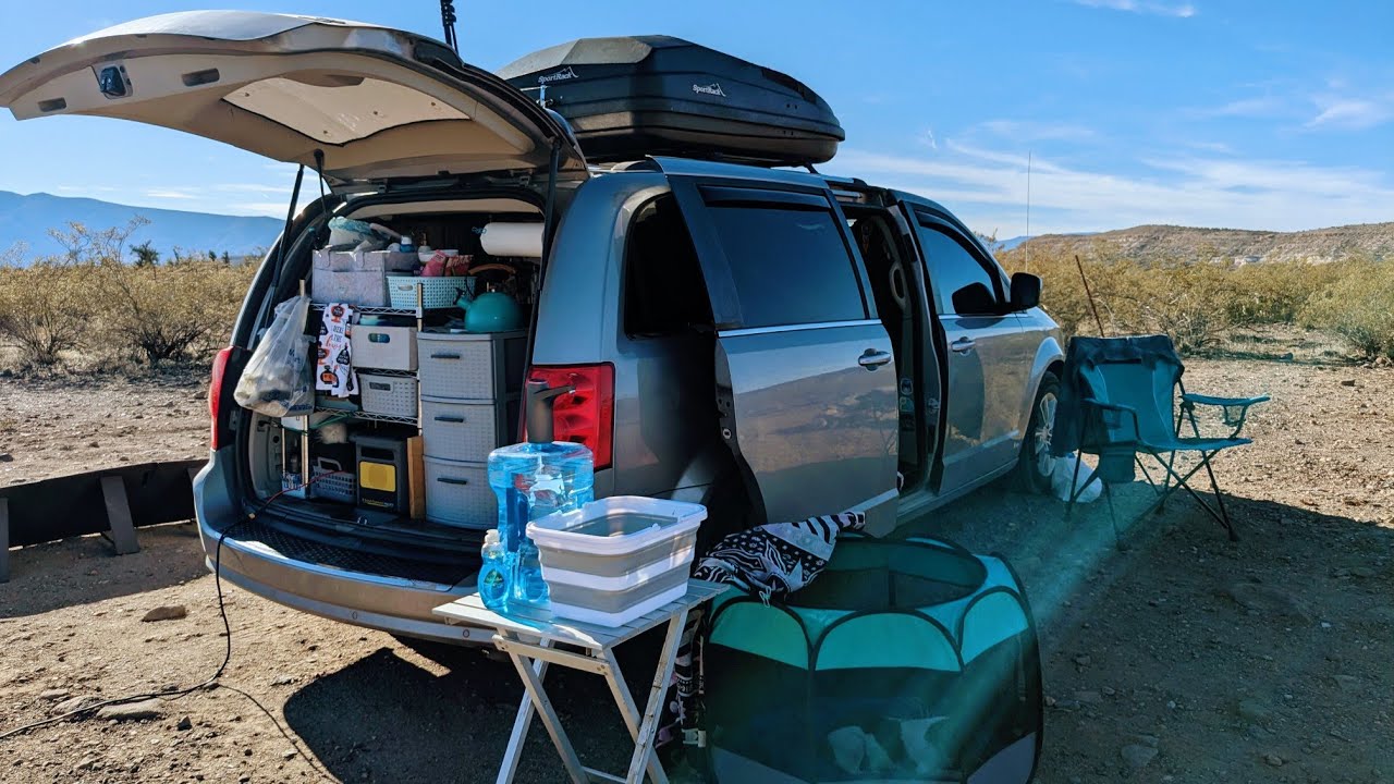 Living in a Minivan Camper: How I Clean My Dishes 🫧