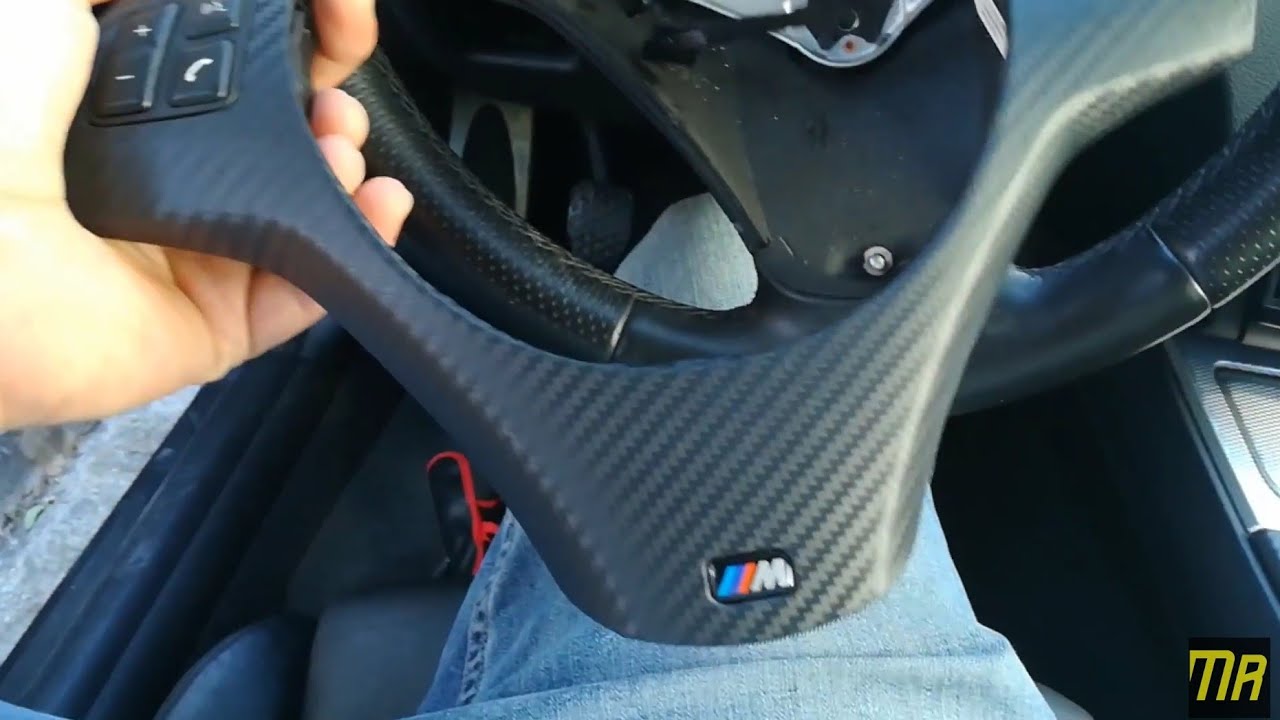 VINILAR VOLANTE BMW SERIE 1 EN CARBONO 3D
