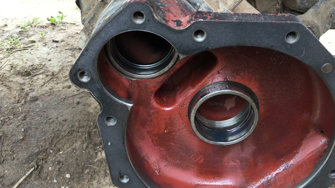 Беларус-320.4 Подшипники бортовой передачи заднего моста.