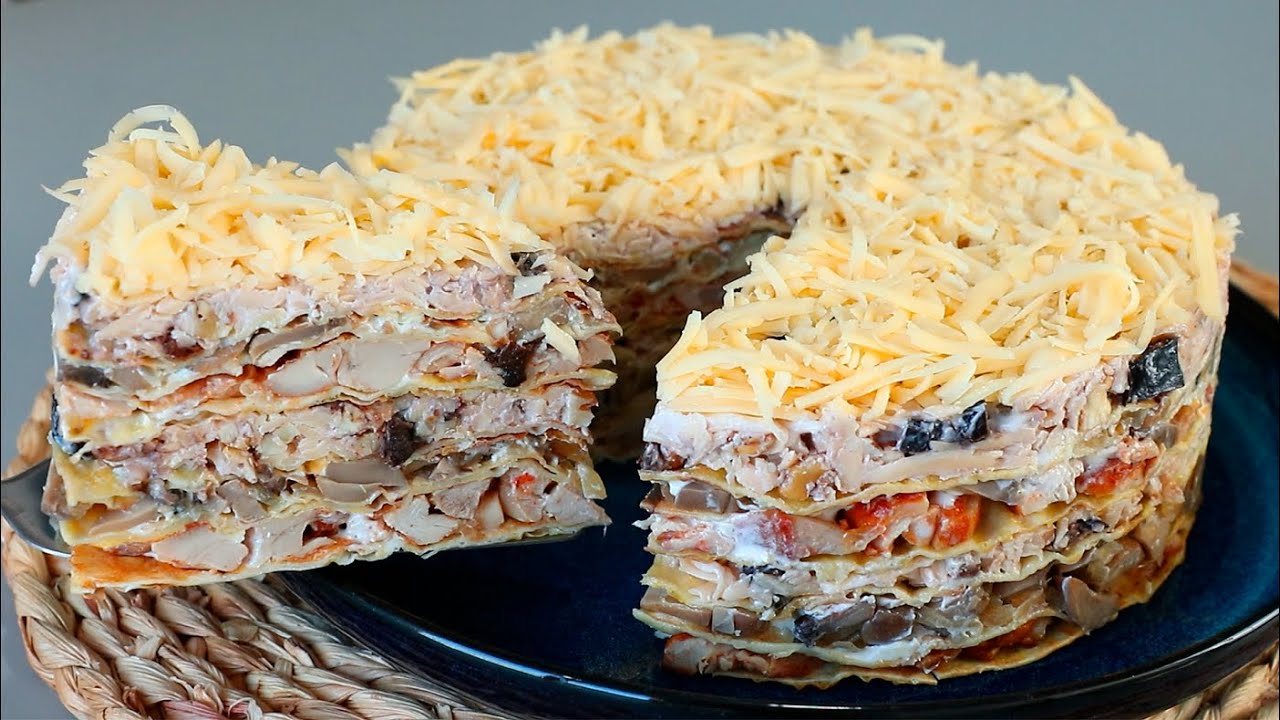 НОВОГОДНИЙ Шедевр из Дешёвых Продуктов! ТАКОЕ Вы Ещё Не Готовили! Сочный, Нежный Закусочный Торт!