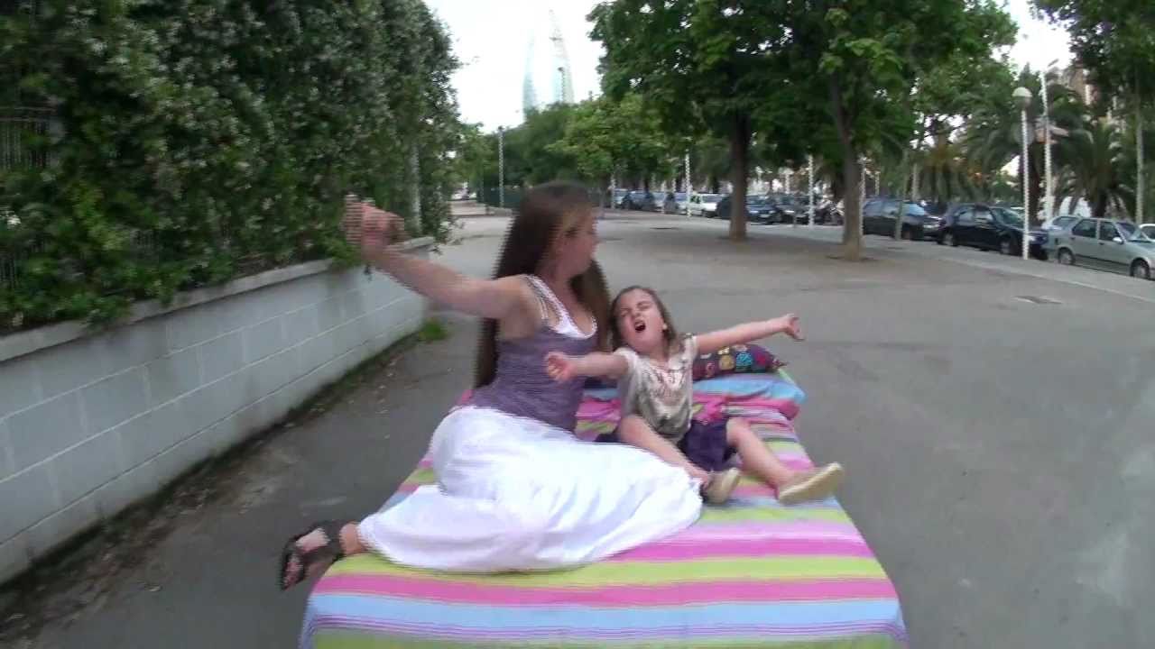 Lipdub Escola dels Encants - Viu l'escola, Viu-la !