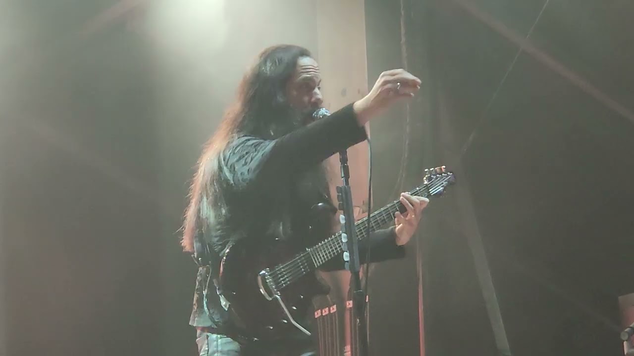 Dream Theater-Pull me Under at Aftershock