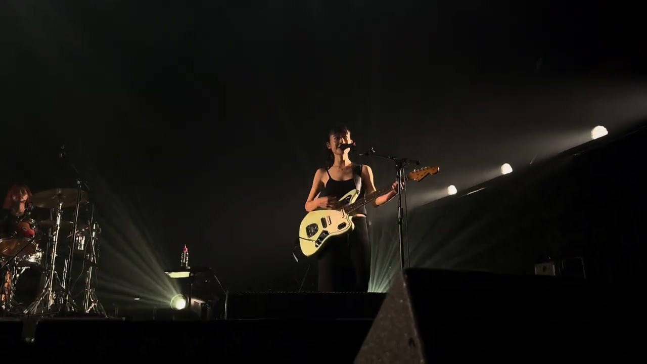 羊文学 Hitsujibungaku Right now, right here in 広州 Guangzhou [part 9/9]   MC3 + 光るとき