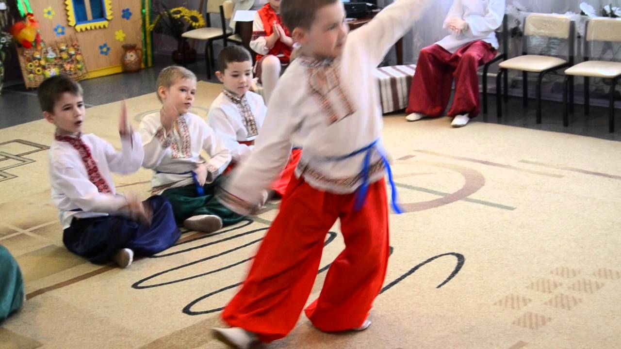 Танець козачок ДНЗ 240 Харкова