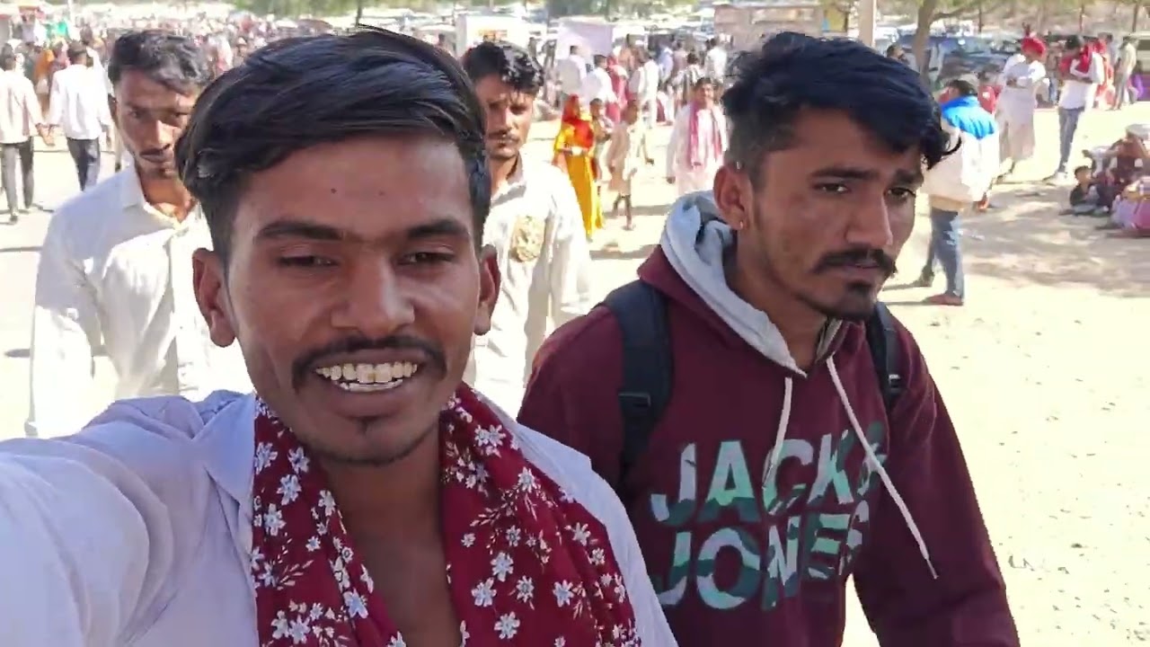 Viratra mati ji mandir mein vlogs 💓 please suport me ,🙏 channel ko subscribe jhur kre #vlog #viral 