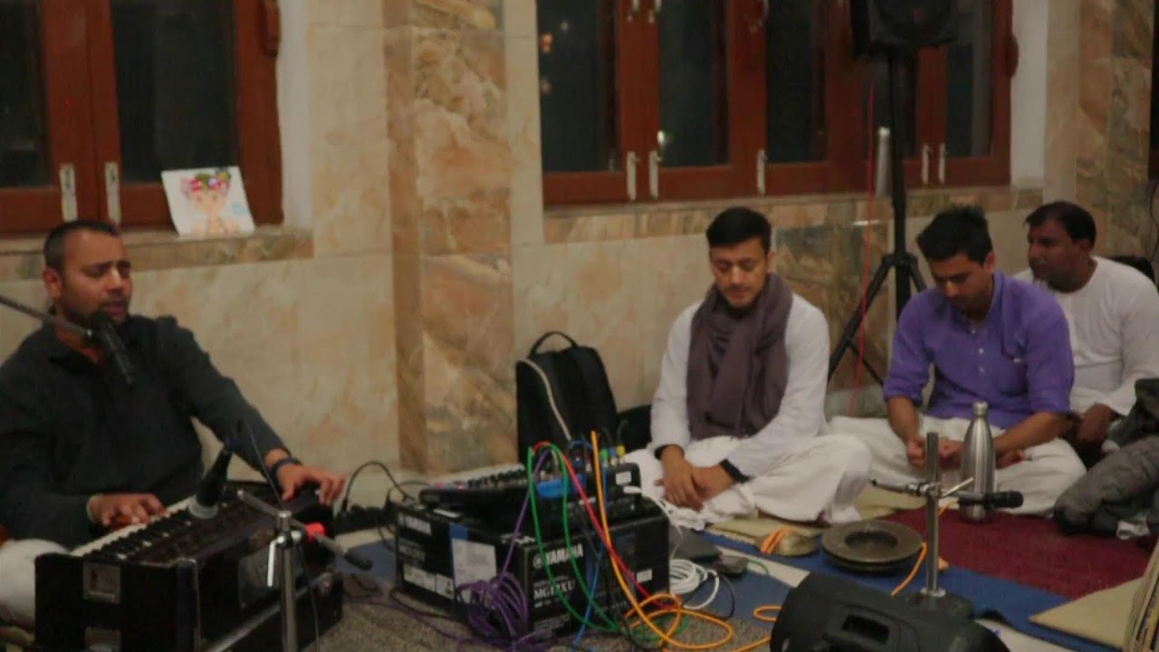Sunday Love Feast by ISKCON RISHIKESH