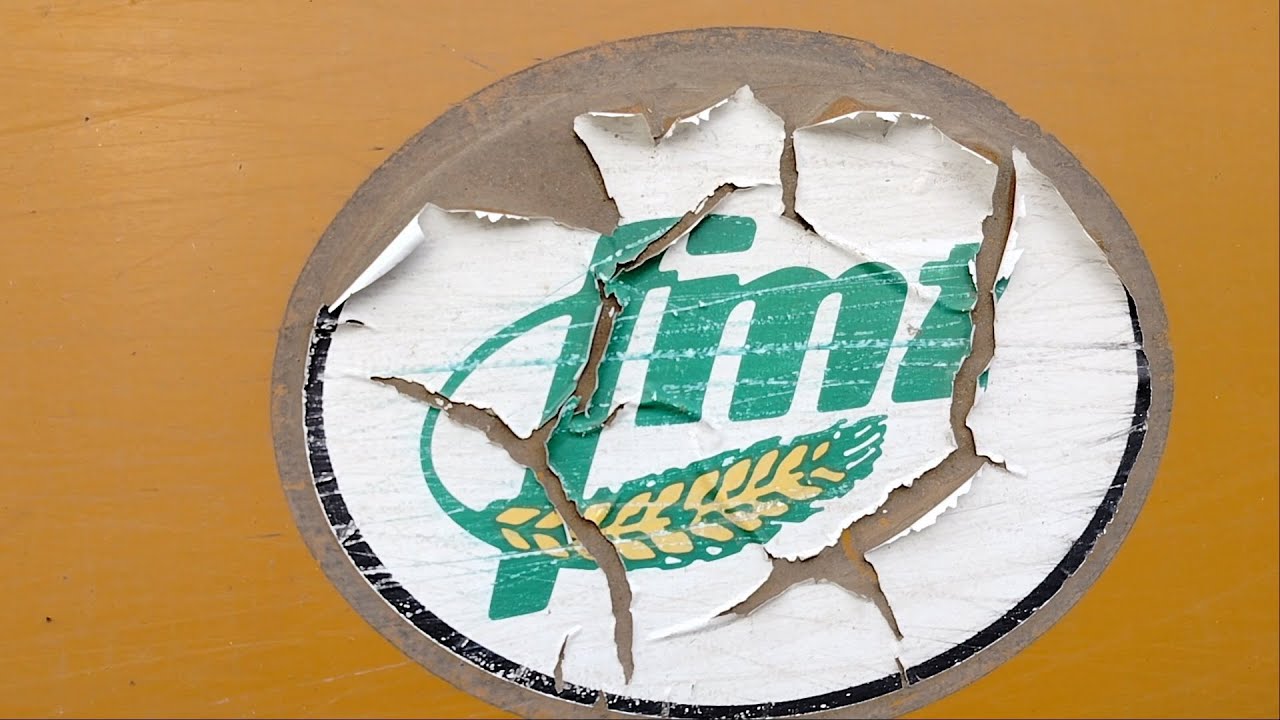 Jak wymienić naklejkę w Bizonie Logo z kłoskiem - nowa fasolka
