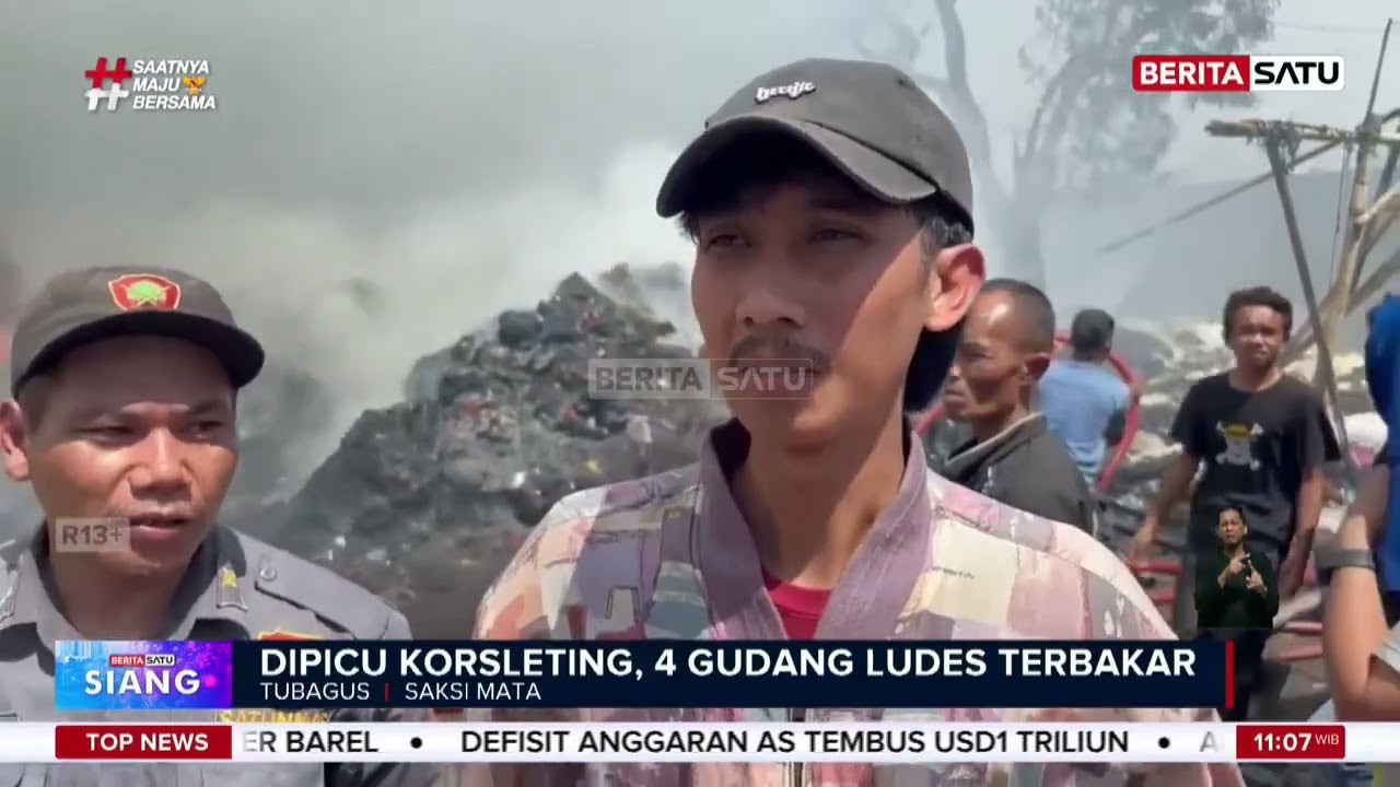 Kebakaran Hebat Akibat Korsleting Lalap Empat Gudang Cibolerang Bandung #beritasatu