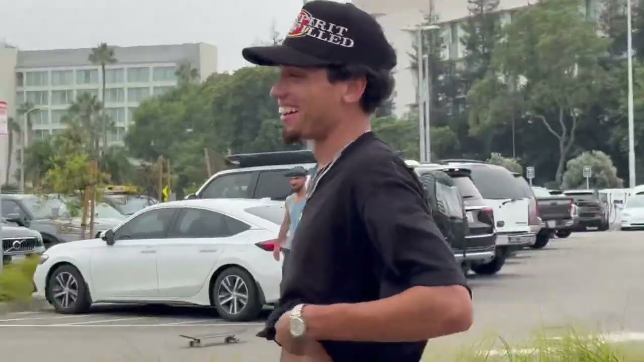 Джон Брэдфорд на Skate Warz?!