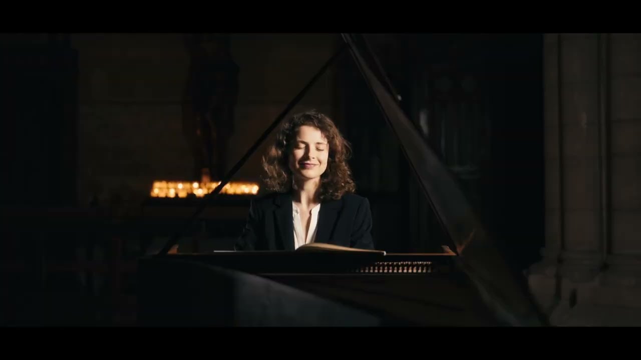 Louis Couperin - Sarabande et gigue en Fa - Chloé de Guillebon