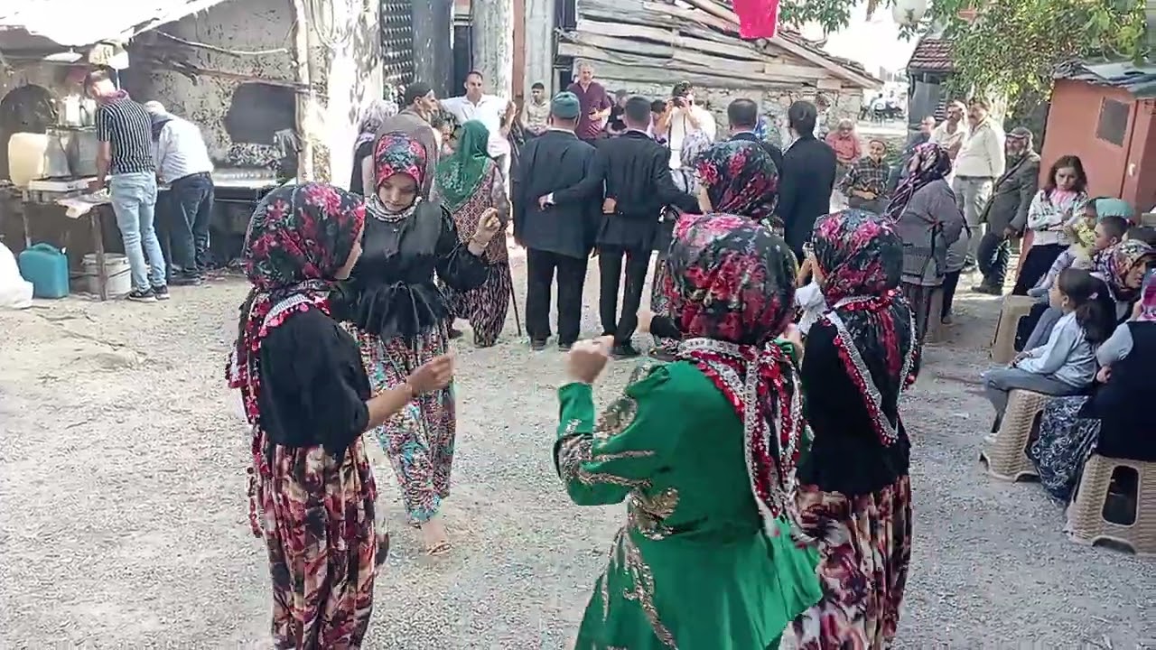 Şabanlar mahallesi yöresel Aşağıdan oyınu