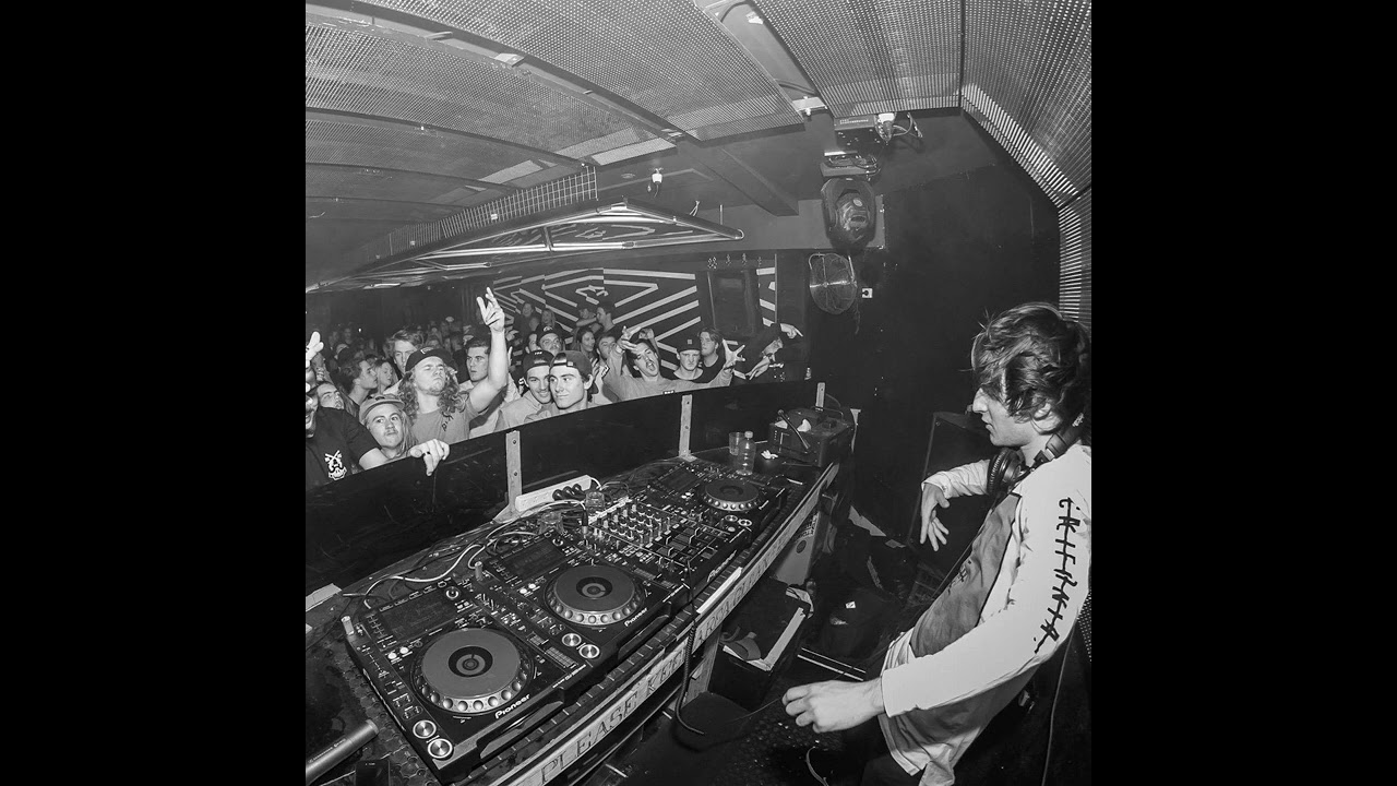 Phex vs. SUBFILTRONIK!!!™, AD & Curzed - RYUOUT