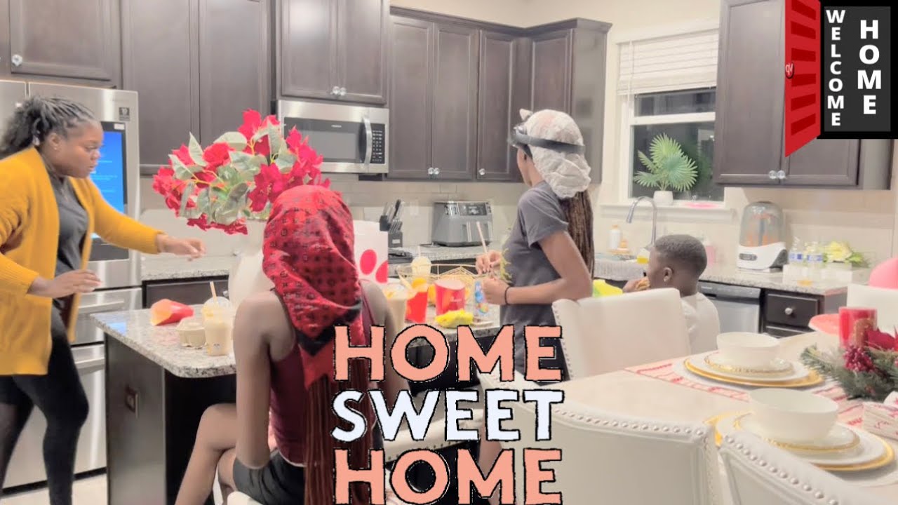 THE KIDS ARE FINALLY HOME || TOBY DID THIS WHEN HE SEES US !!