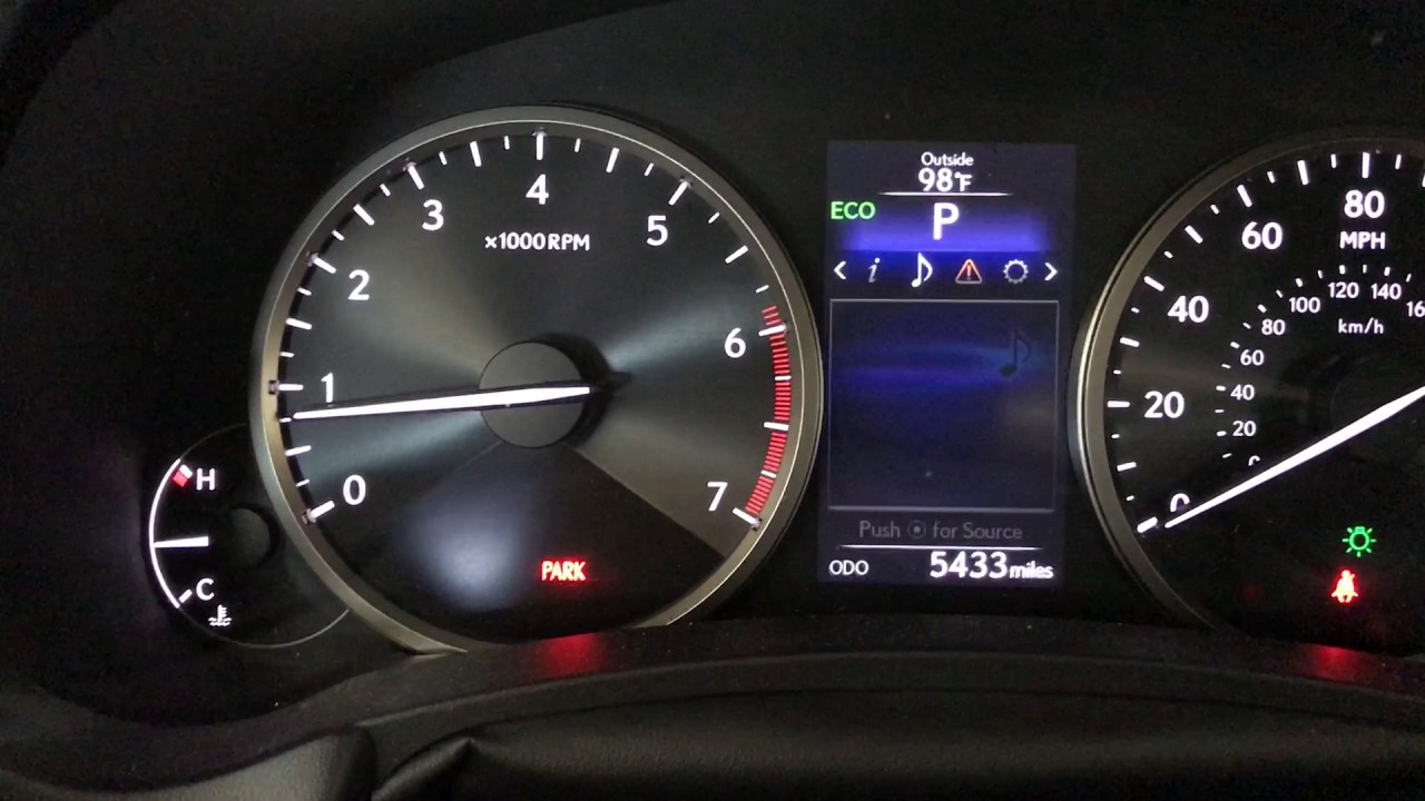 Сброс индикатора уровня масла и индикатора технического обслуживания Lexus NX200T 2017 года
