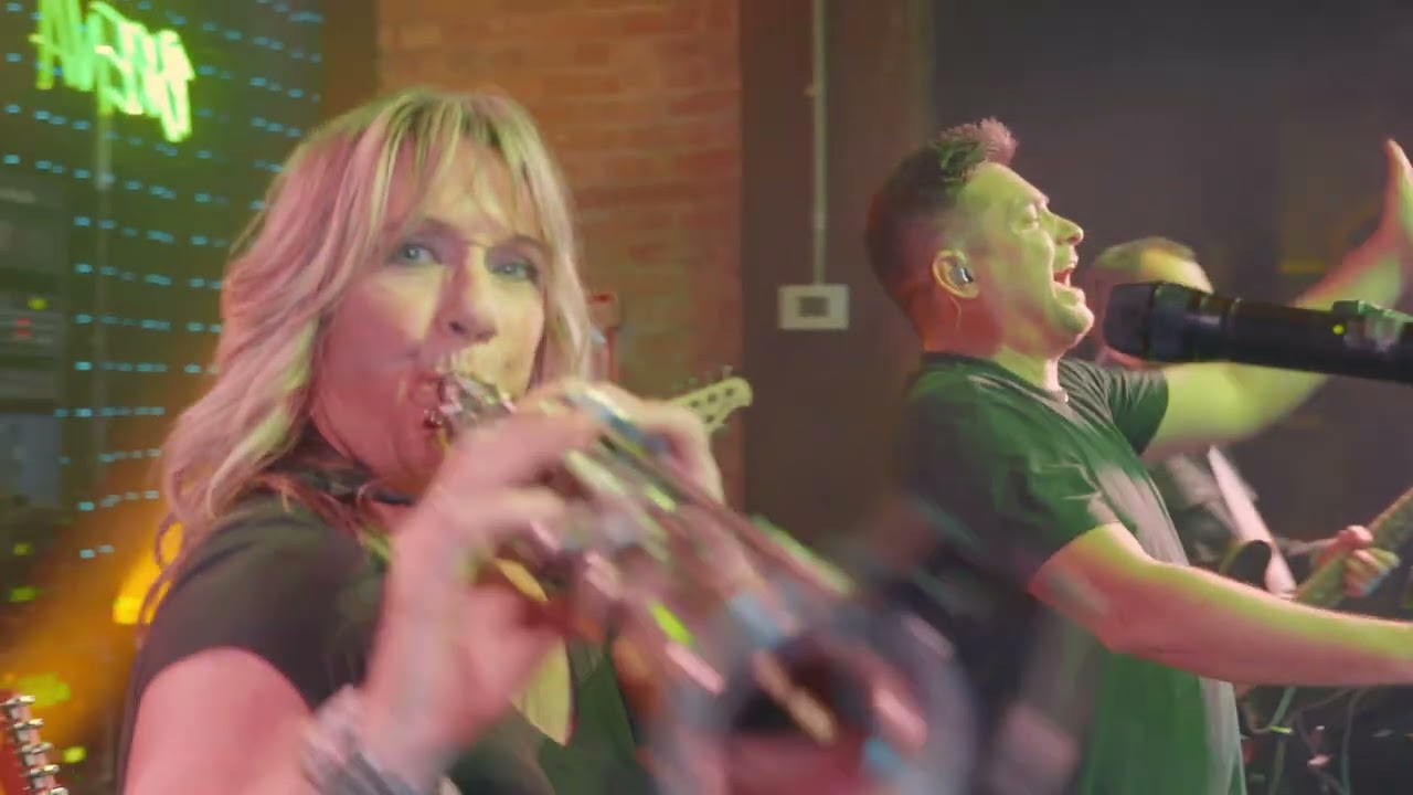 Brena - Uptown Funk