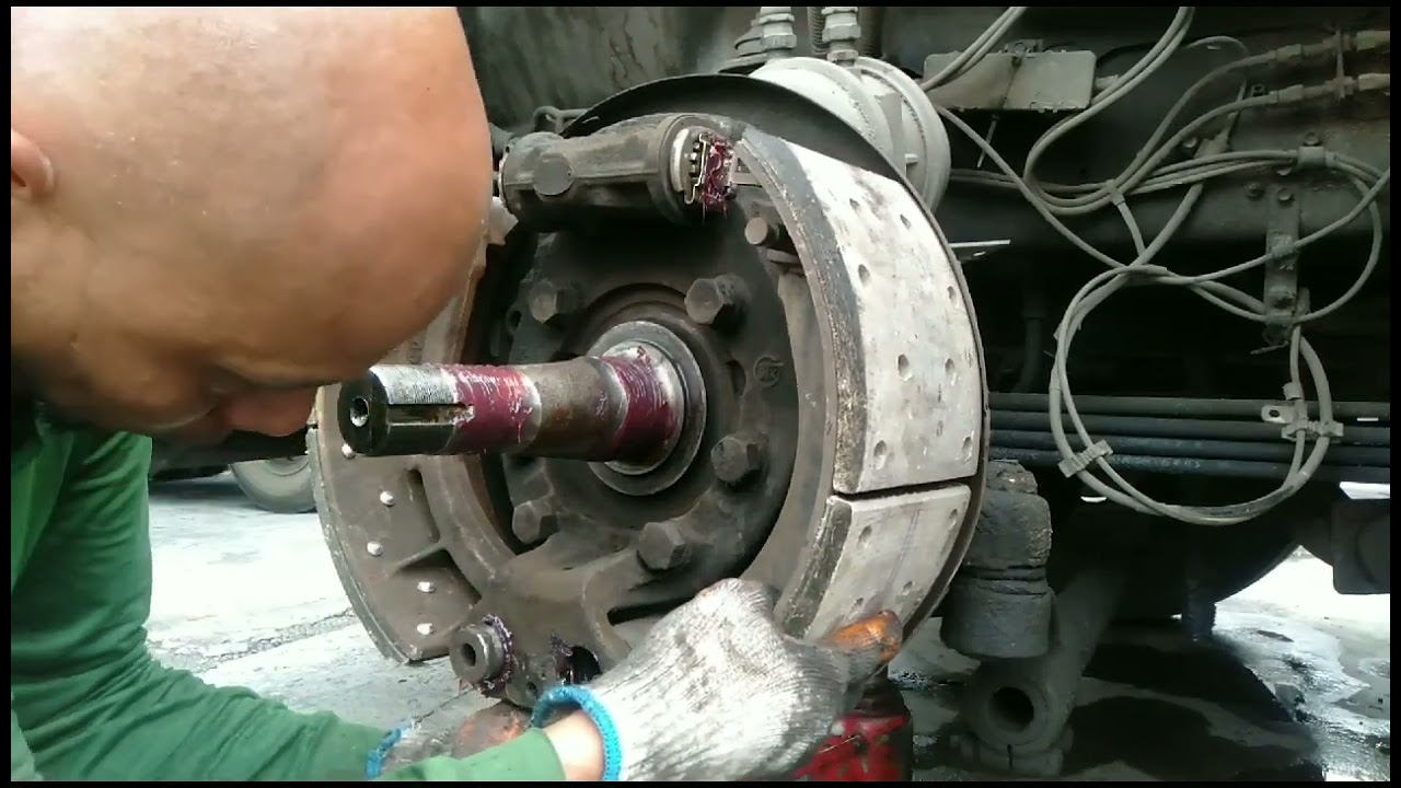 PALIT NG BRAKE SHOE NG TRACTOR HEAD, ISUZU