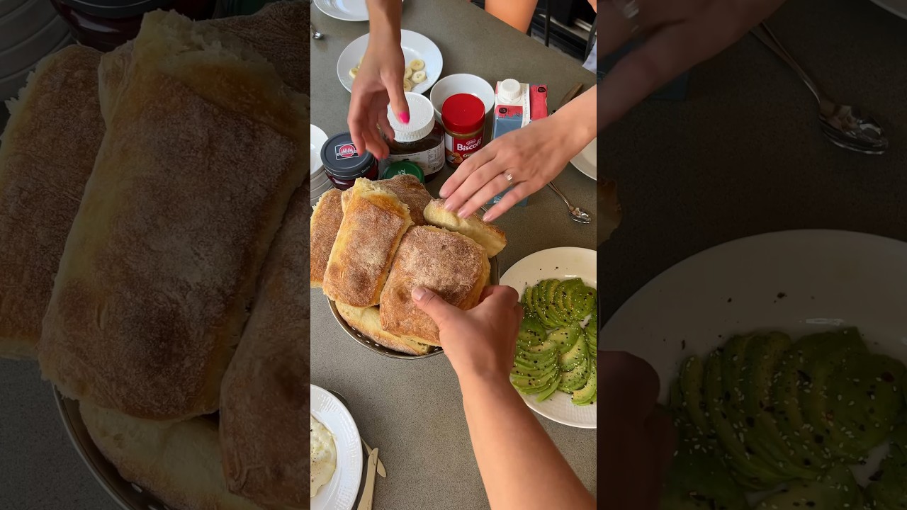 Fr&uuml;hst&uuml;cksbr&ouml;tchen OHNE kneten.😍 Das Rezept findest du unten.👇🏼 #backen #homemade #rezept #fy