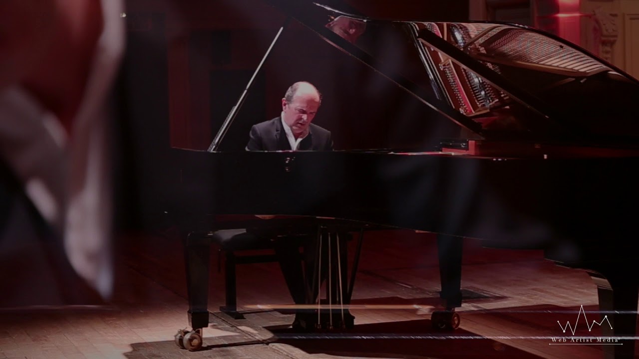 Denis Pascal - Claude Debussy   La plus que lente