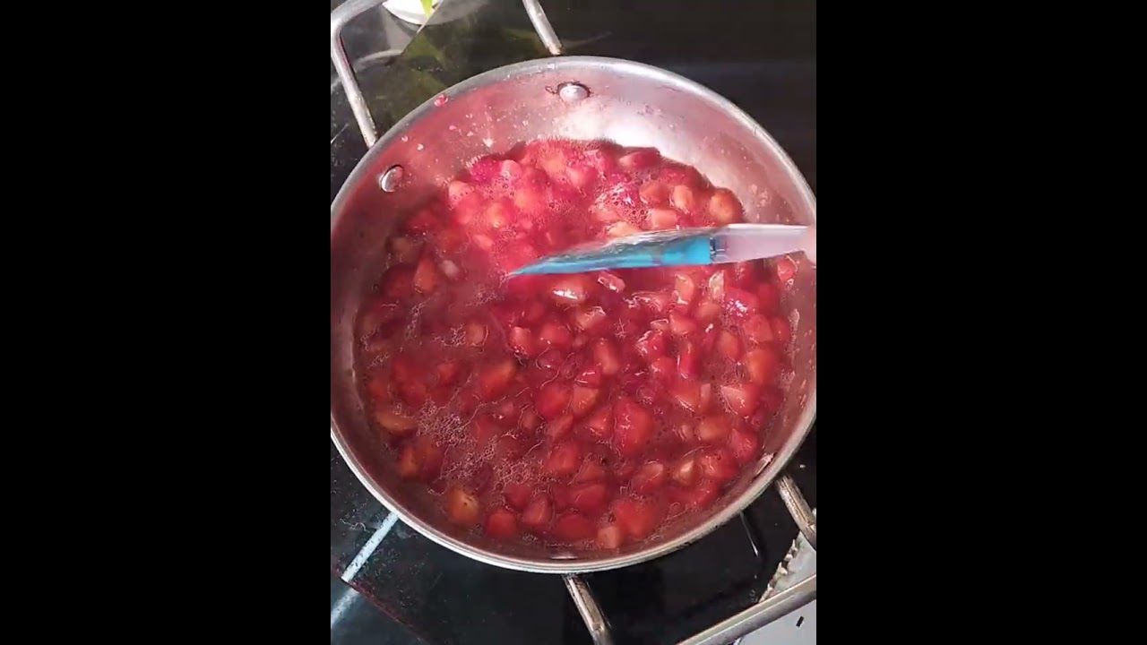 Strawberry rabdi 
