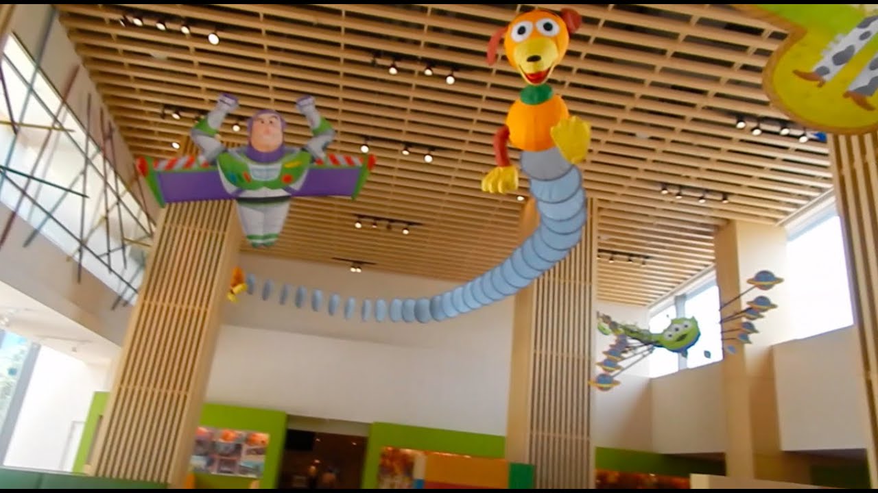 Shanghai Disneyland Toy Story Hotel Sunnyside Cafe