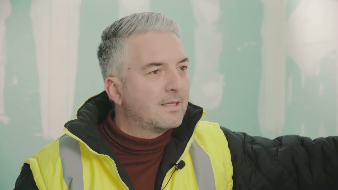 Prezentare video: Instalare panouri decorative Kronospan Rocko Tiles